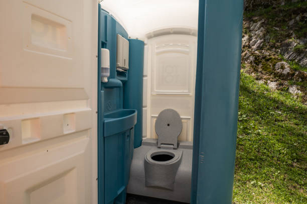Portable Restroom Setup and Delivery in Hopkinsville, KY
